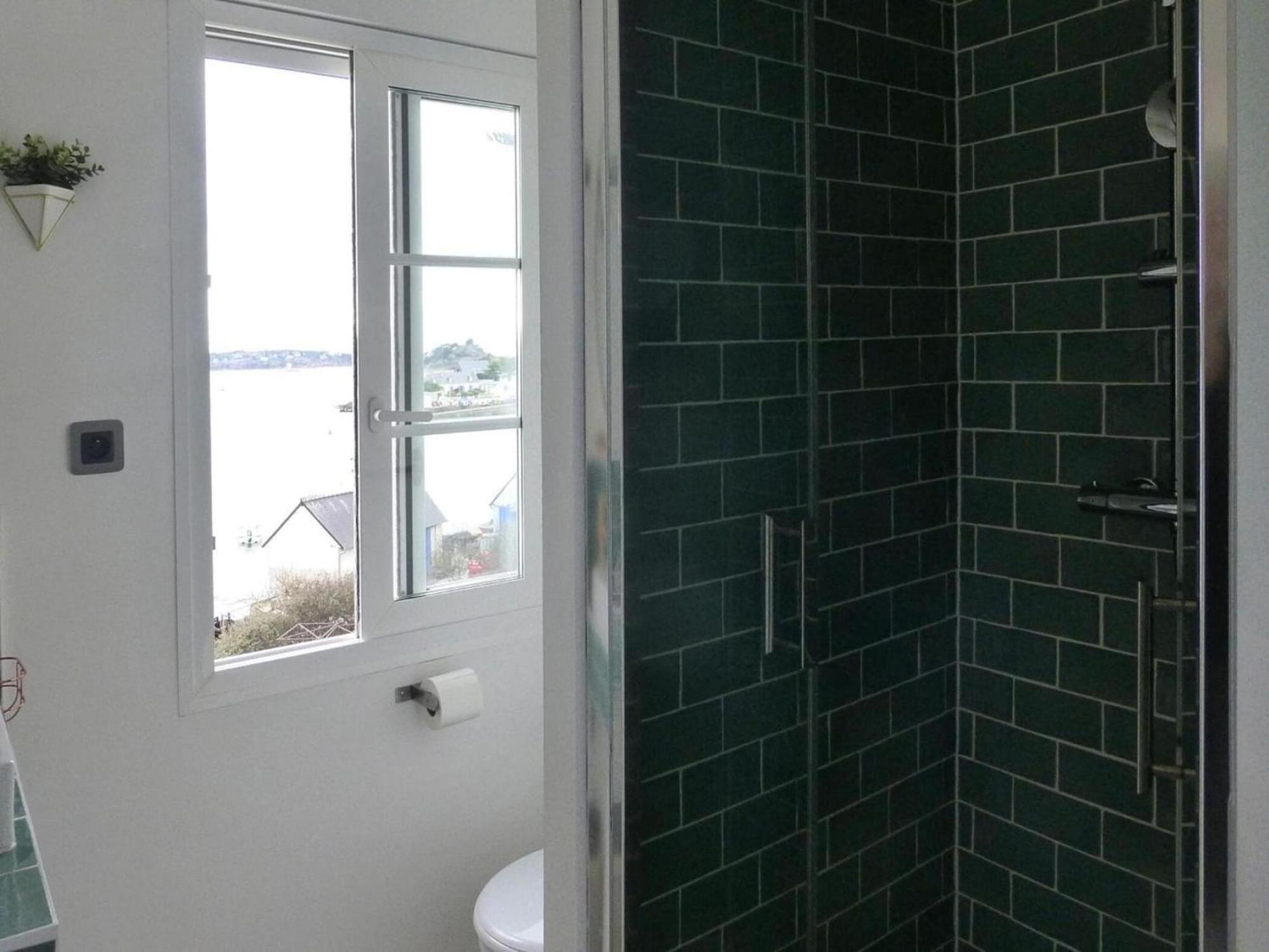 Pretty Breton Holiday Home In A Top Location Plougasnou Eksteriør billede